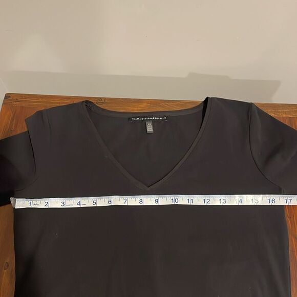 NWOT White House Black Market Long Sleeve V-Neck Top Size XS - Picture 7 of 9
